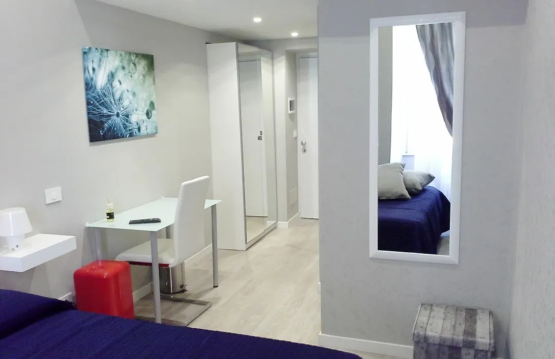 Ripetta Harbor 5*